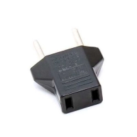 Adaptador Enchufe Patas Rectas Americano A Redonda Generico